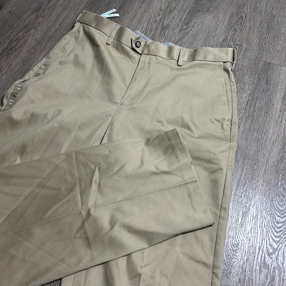 Croft and Barrow Khaki Pants 34x34 No Iron Stretch Relaxed Fit Flat Front New